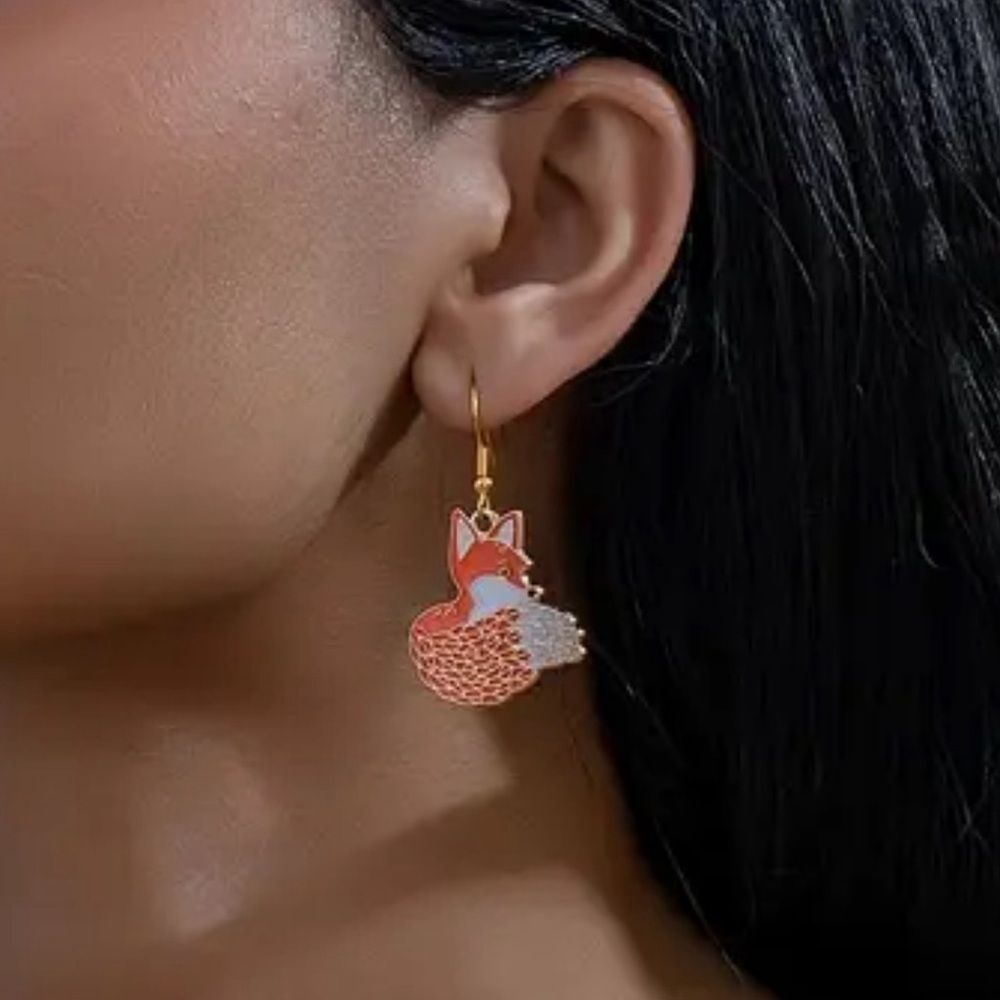 🦊 Shy Fox orange and gold enamel drop earrings very cute New gift - Picture 2 of 3